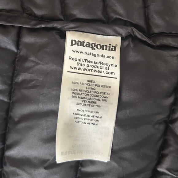 Patagonia Women’s Nano Puff Vest In Black XS - Picture 5 of 5